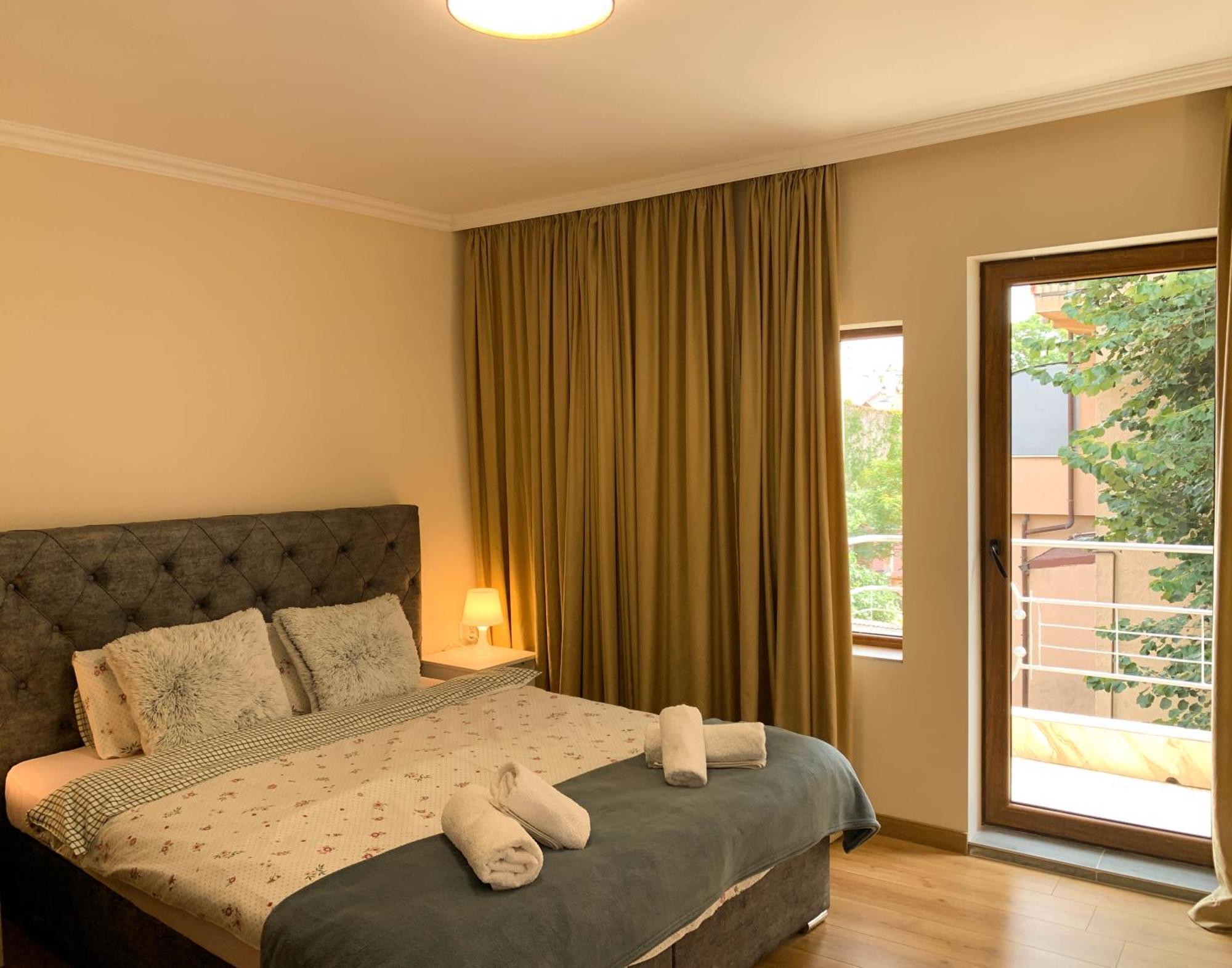 2-Bedroom Flat - Sunny Balcony Plovdiv Luaran gambar
