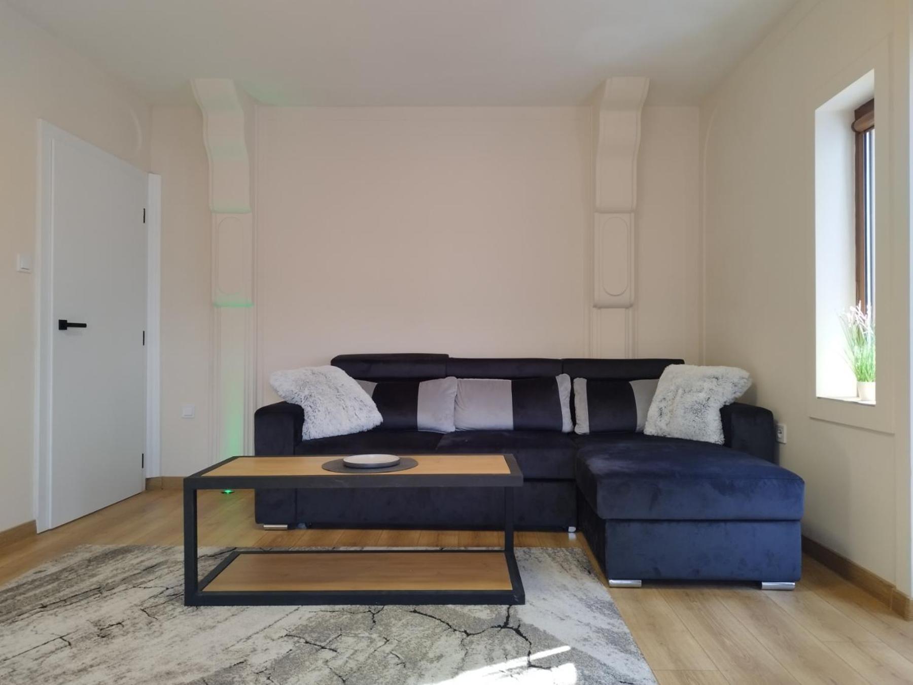 2-Bedroom Flat - Sunny Balcony Plovdiv Luaran gambar