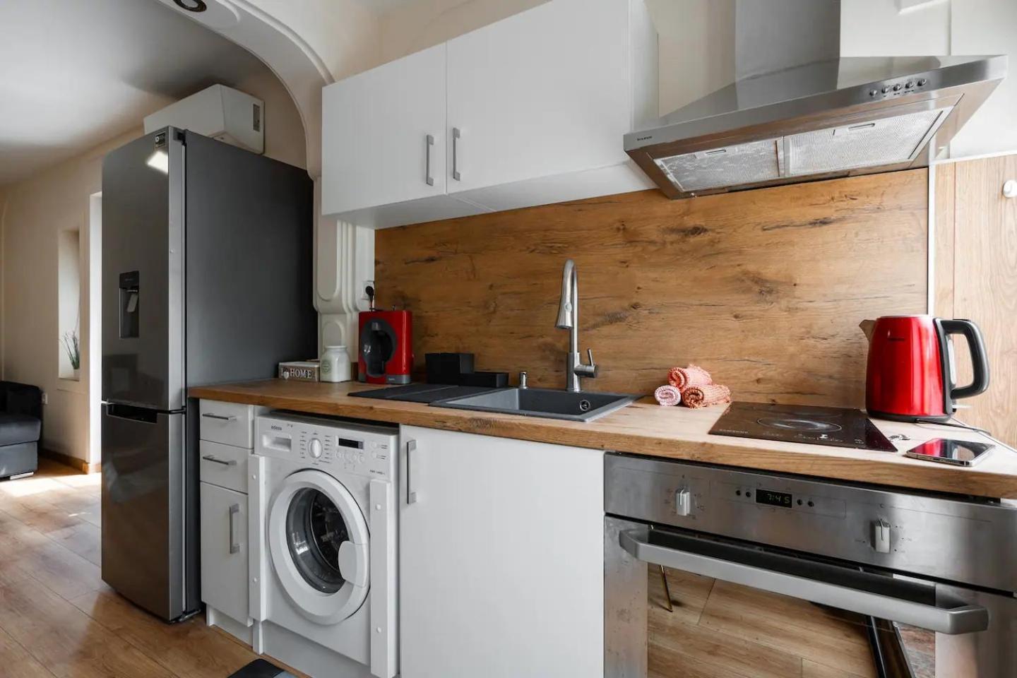 2-Bedroom Flat - Sunny Balcony Plovdiv Luaran gambar