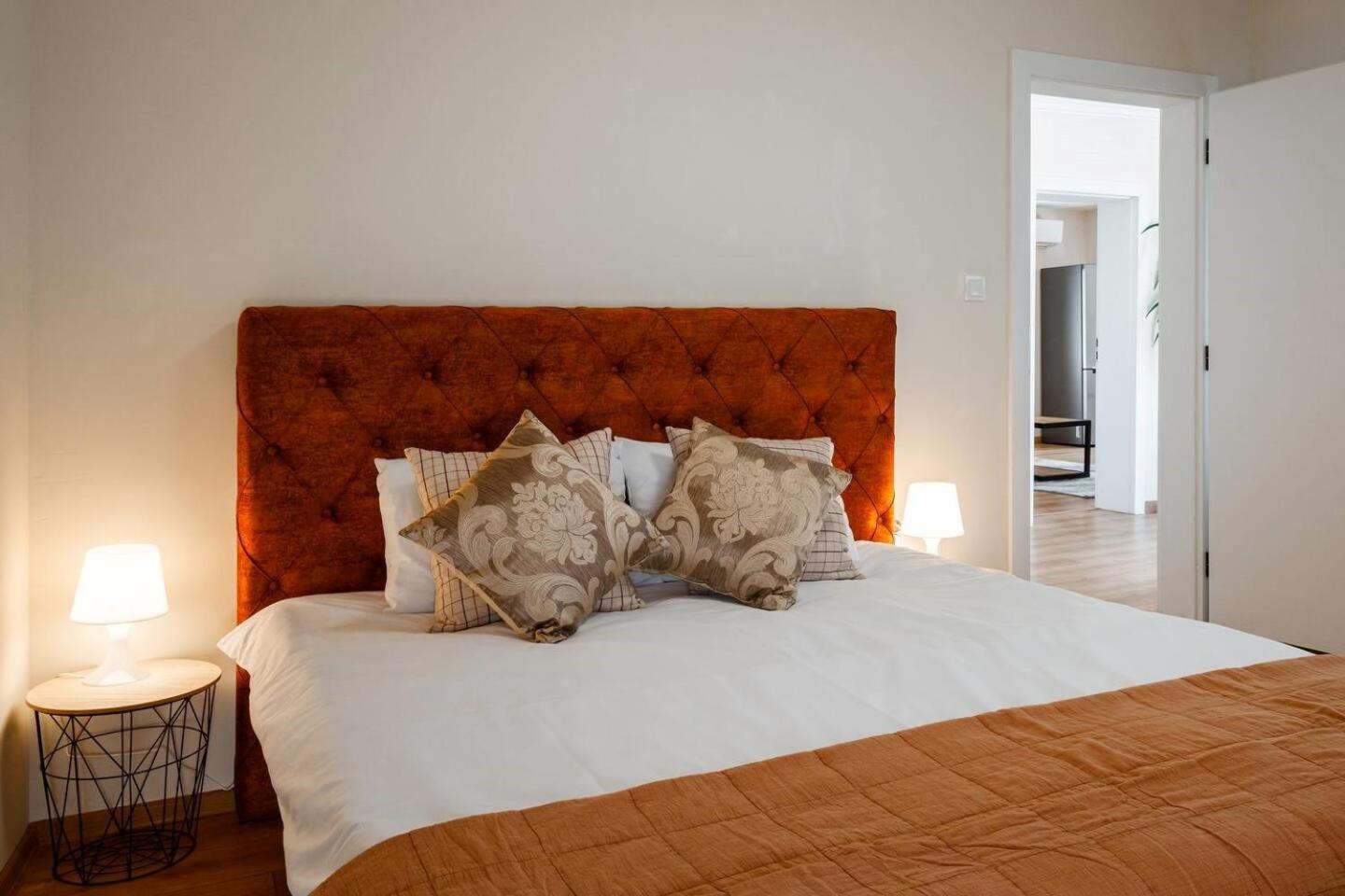 2-Bedroom Flat - Sunny Balcony Plovdiv Luaran gambar