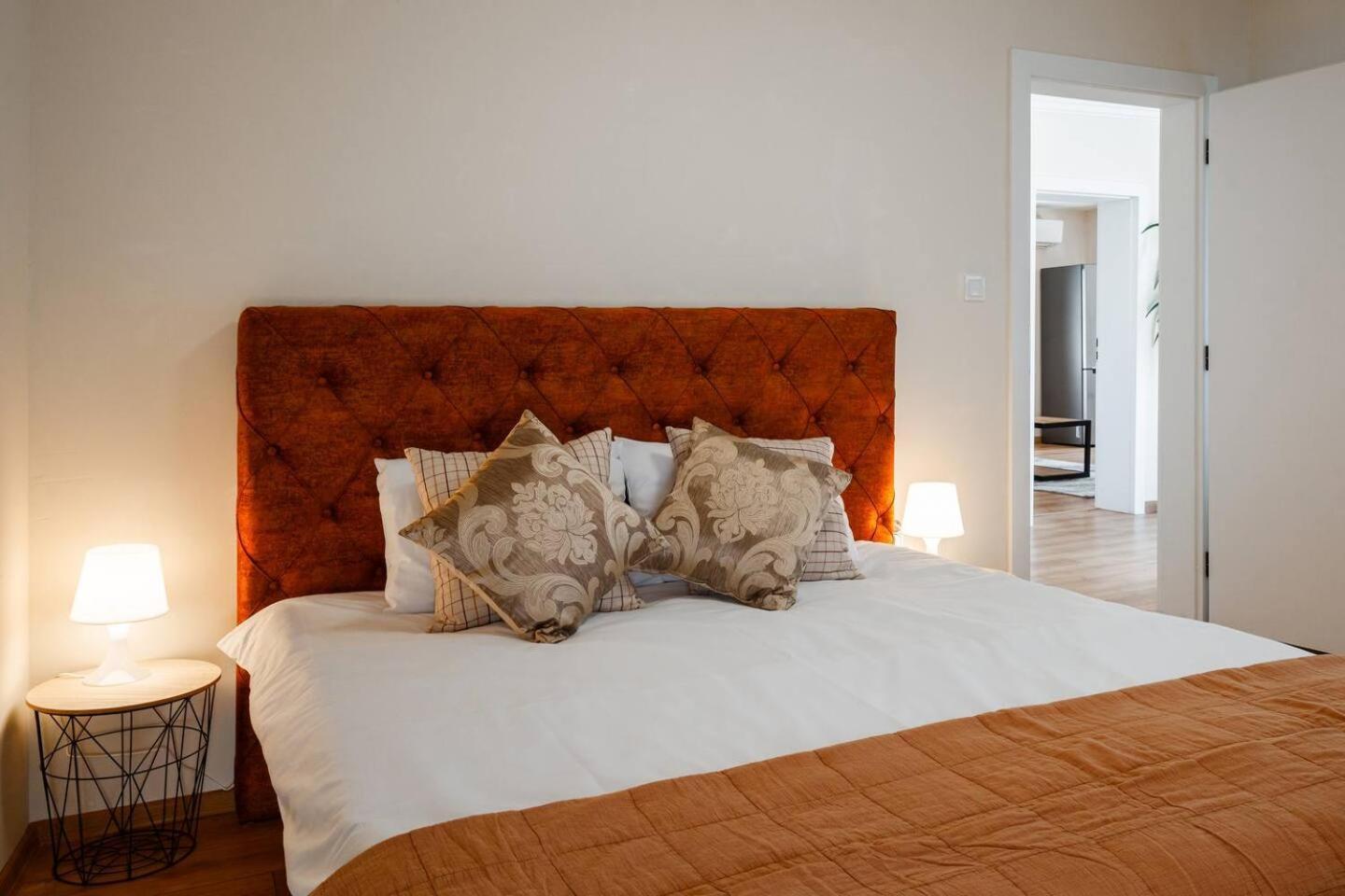2-Bedroom Flat - Sunny Balcony Plovdiv Luaran gambar